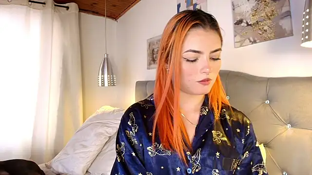 Miah hilton2 online show from June 13, 10:51 pm