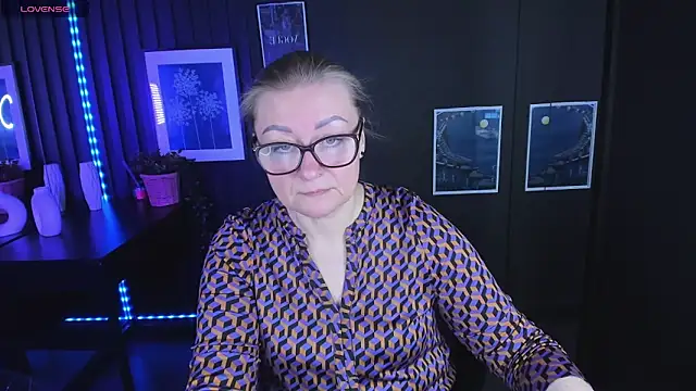 Snapshot of AlexandraKind chatting on February 21, 8:49 pm AlexandraKind online show from February 21, 8:49 pm