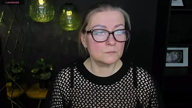 Snapshot of AlexandraKind chatting on March 8, 8:46 pm AlexandraKind online show from March 8, 8:46 pm