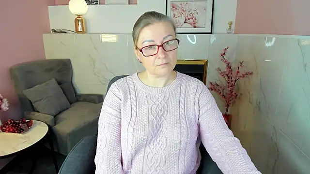 Snapshot of AlexandraKind chatting on November 30, 8:46 pm AlexandraKind online show from November 30, 8:46 pm