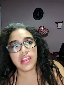Snapshot of Katrina_The_Kitty chatting on February 10, 7:38 pm Katrina The Kitty online show from February 10, 7:38 pm