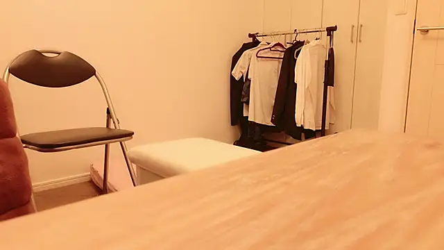 Snapshot of undo-busoku69 chatting on September 20, 5:30 am undo-busoku69 online show from September 20, 5:30 am