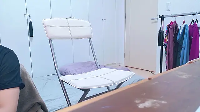 Snapshot of undo-busoku69 chatting on September 28, 11:15 am undo-busoku69 online show from September 28, 11:15 am