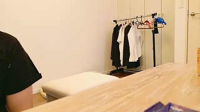 Snapshot of undo-busoku69 chatting on November 6, 4:19 pm undo-busoku69 online show from November 6, 4:19 pm