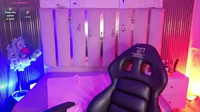 Snapshot of Andy_tay1 chatting on November 22, 4:33 am Andy tay1 online show from November 22, 4:33 am