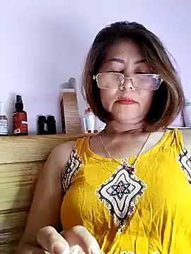Baby-tits2024 online show from December 9, 6:45 am