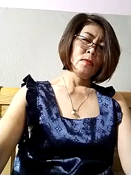 Baby-tits2024 online show from October 21, 1:23 pm