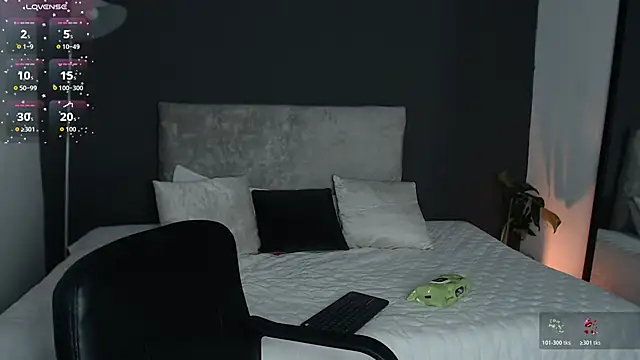 alinakiss online show from June 27, 2:49 am