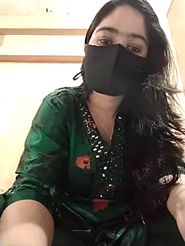 Magical Girl- online show from November 19, 3:28 am