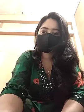 Magical Girl- online show from December 1, 3:00 am