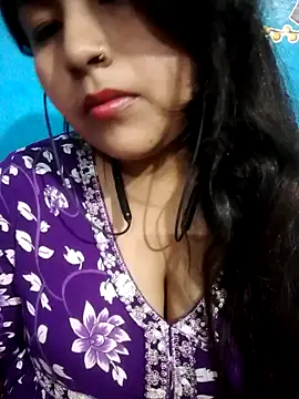 Love-Veronica online show from February 28, 11:44 am