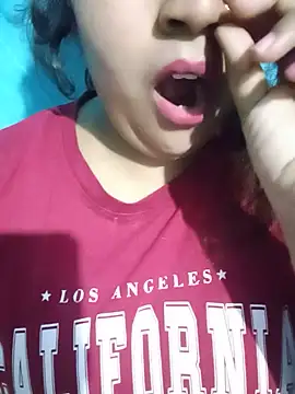 Love-Veronica online show from July 15, 6:46 pm