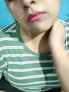 Love-Veronica online show from July 19, 5:49 pm