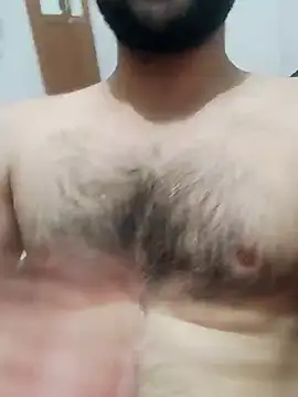 Snapshot of smartboy010101 chatting on December 7, 12:45 pm smartboy010101 online show from December 7, 12:45 pm