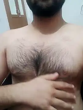 Snapshot of smartboy010101 chatting on December 10, 5:22 pm smartboy010101 online show from December 10, 5:22 pm