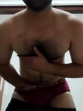 Snapshot of smartboy010101 chatting on December 13, 2:27 pm smartboy010101 online show from December 13, 2:27 pm