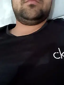 Snapshot of smartboy010101 chatting on March 10, 10:37 am smartboy010101 online show from March 10, 10:37 am