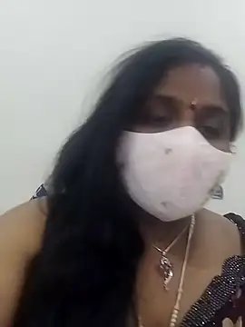Sexy Radhikaa online show from March 19, 1:18 pm