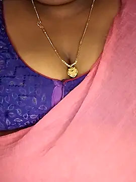 Sexy Radhikaa online show from April 15, 12:45 pm