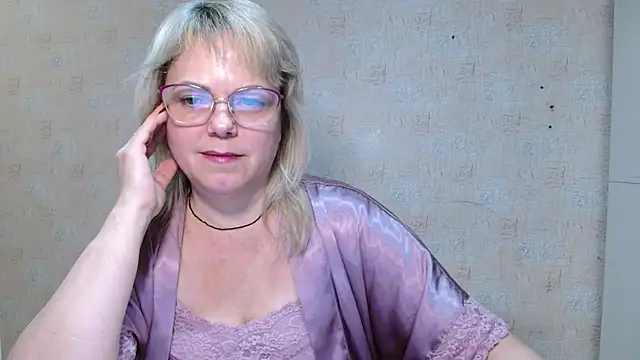 sweetsunset11 online show from January 13, 1:38 pm