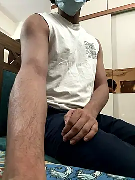 Snapshot of baddassindian chatting on December 8, 8:25 pm baddassindian online show from December 8, 8:25 pm