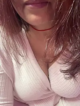 Snapshot of _nishalove19 chatting on January 19, 10:17 pm nishalove19 online show from January 19, 10:17 pm