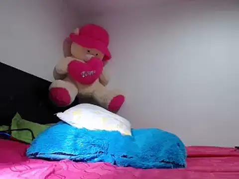 princehermosa44 online show from March 4, 2:21 pm