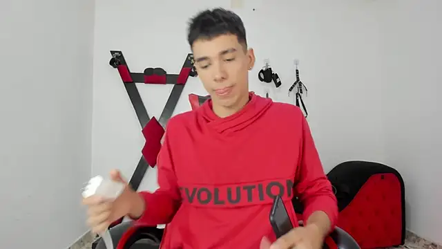 Harry LatinBoy online show from November 16, 4:01 pm