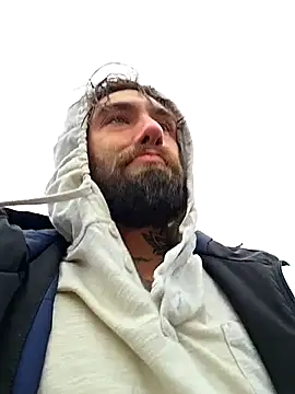 Snapshot of Fuckboy4public chatting on November 24, 7:35 pm Fuckboy4public online show from November 24, 7:35 pm