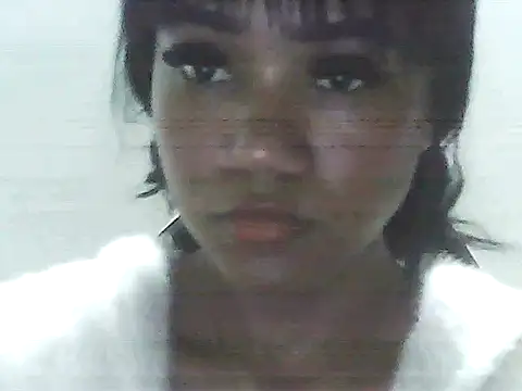 Fariana01 online show from May 2, 10:04 pm