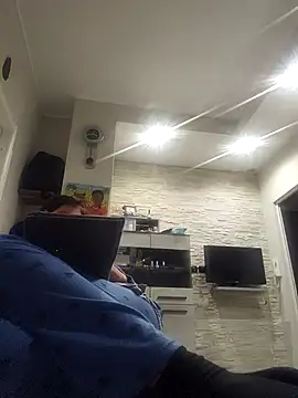 Vagabondainnamorata online show from November 9, 5:28 am