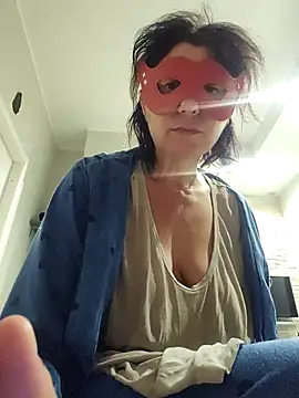 Vagabondainnamorata online show from November 16, 4:18 am