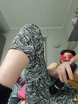 Vagabondainnamorata online show from March 6, 7:54 pm