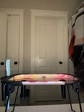 Snapshot of Bignc chatting on October 29, 4:26 am Bignc online show from October 29, 4:26 am