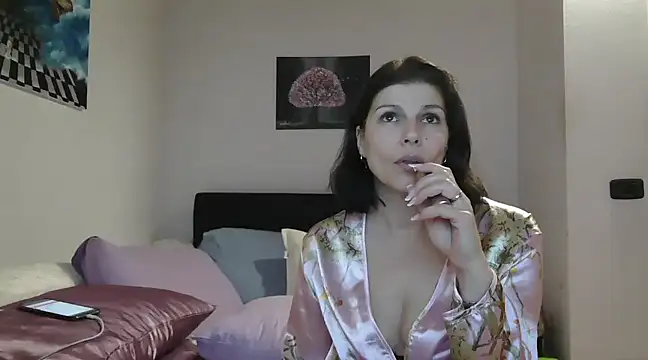 Snapshot of MISXY chatting on January 16, 7:52 pm MISXY online show from January 16, 7:52 pm