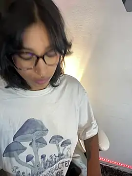 LollaByer online show from July 5, 10:06 pm