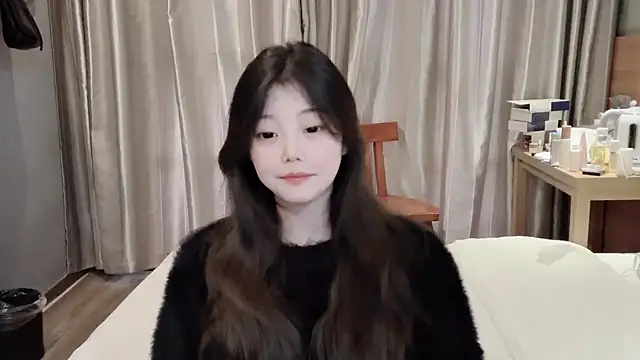 yangyang-1115 online show from February 22, 9:45 am