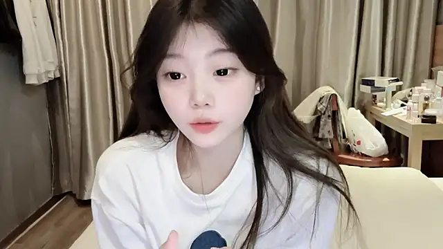 yangyang-1115 online show from March 5, 10:22 am