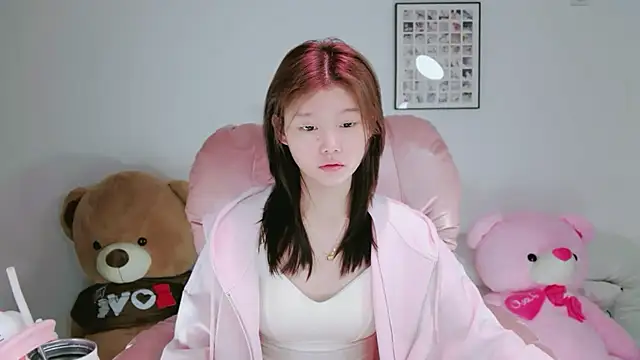 yangyang-1115 online show from May 1, 4:50 am