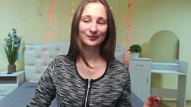 MichelLeee online show from February 3, 12:14 pm