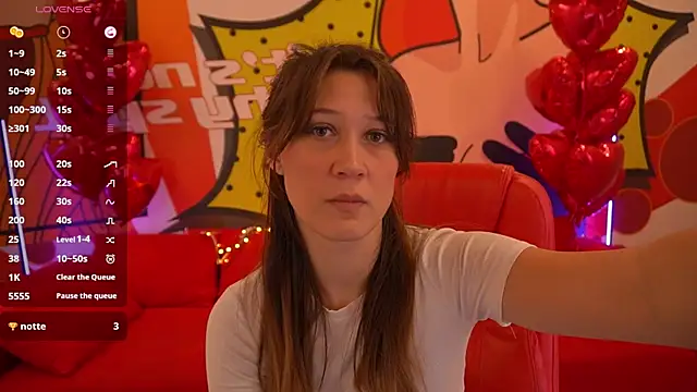 DreamyLinaa online show from February 18, 11:00 am