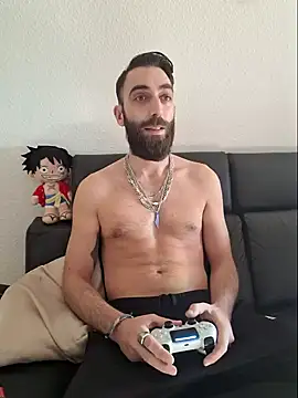 Snapshot of DaWoD030 chatting on January 19, 11:34 am DaWoD030 online show from January 19, 11:34 am