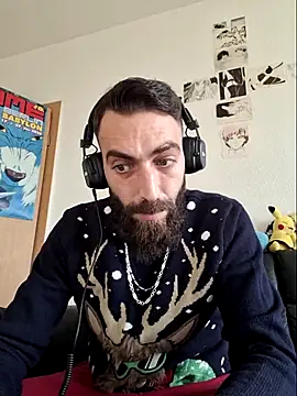 Snapshot of DaWoD030 chatting on December 1, 9:36 am DaWoD030 online show from December 1, 9:36 am