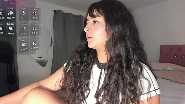 Snapshot of Lady_Rey chatting on January 11, 2:09 am Lady Rey online show from January 11, 2:09 am