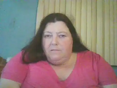 Snapshot of Honeybee2025 chatting on January 30, 10:51 pm Honeybee2025 online show from January 30, 10:51 pm