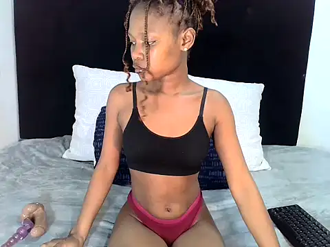 Snapshot of RayaBae chatting on February 20, 10:10 pm RayaBae online show from February 20, 10:10 pm