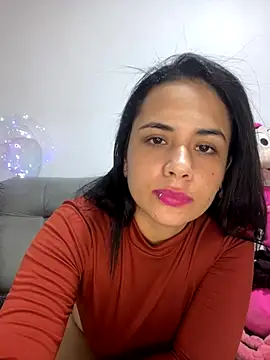 Leyna Kenet online show from December 9, 6:23 am