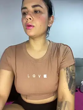 Leyna Kenet online show from February 28, 10:28 pm