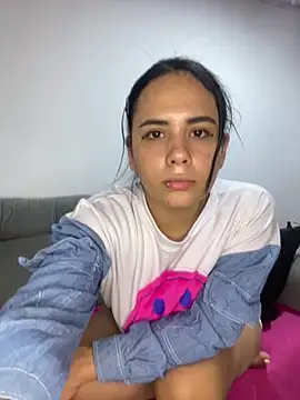 Leyna Kenet online show from March 2, 3:34 am