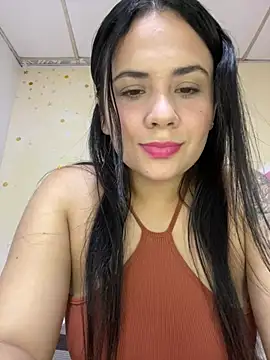 Leyna Kenet online show from May 15, 2:18 am